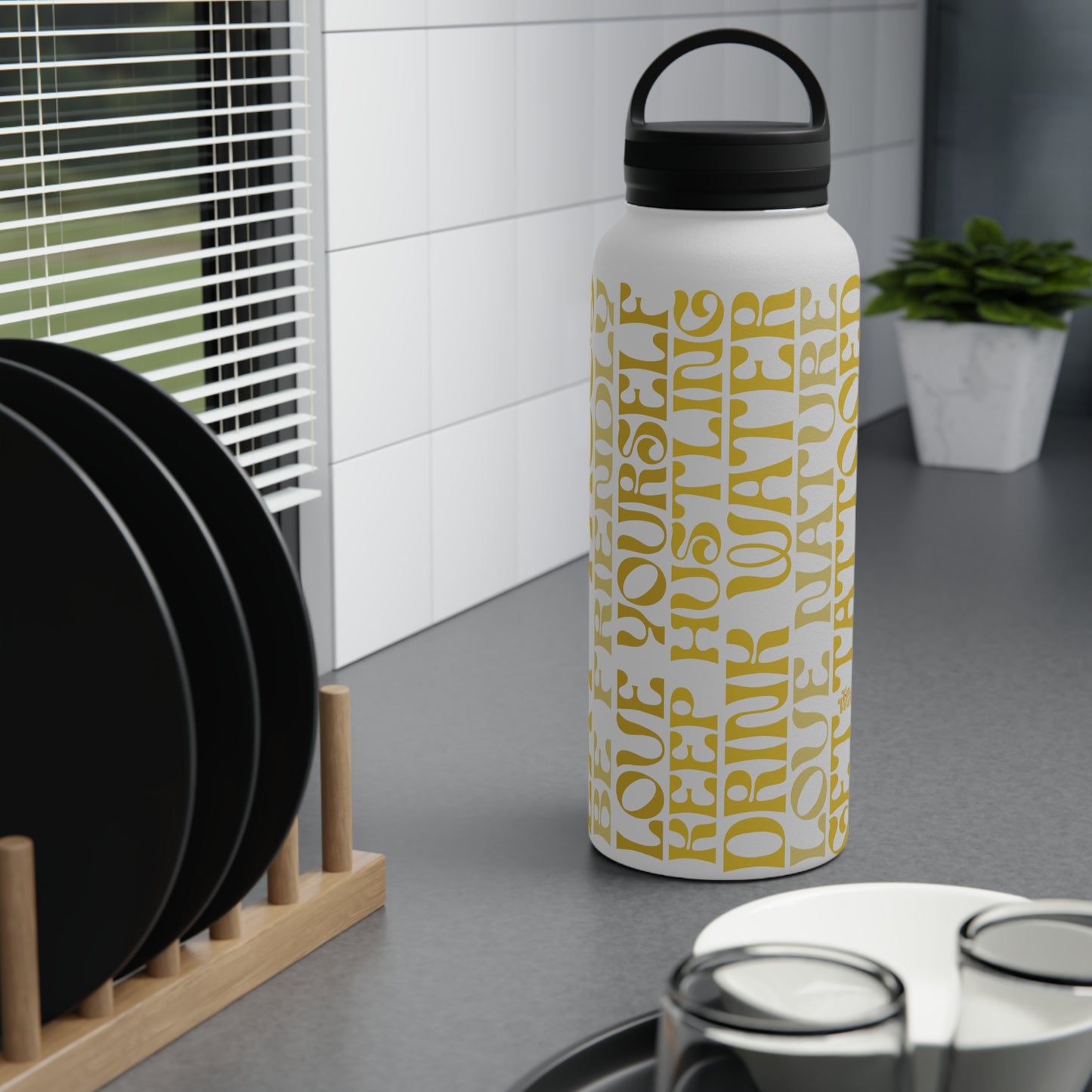 THE STAINLESS STEEL WATER BOTTLE